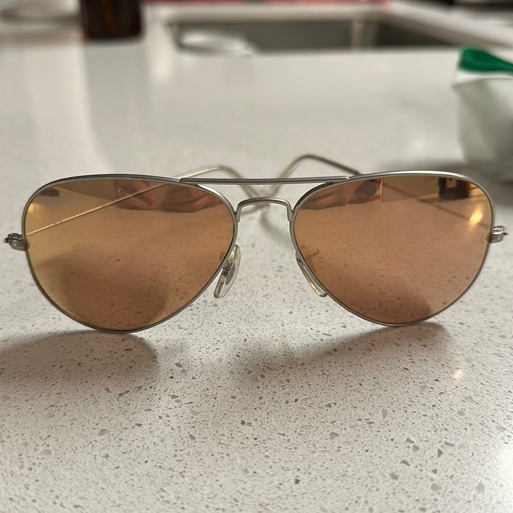 Reflective Ray-Ban Aviators